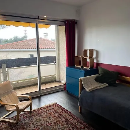 Beautiful Air-conditioned House With Pool *